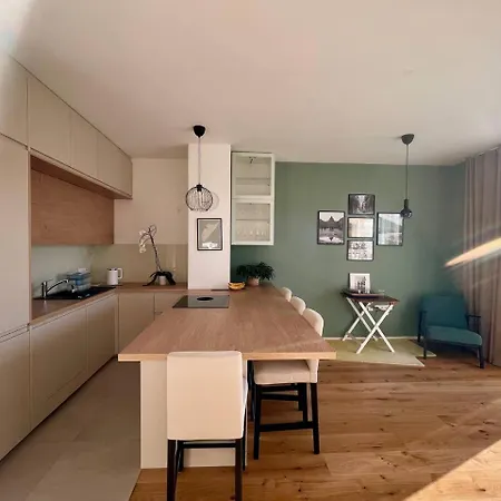 Apartment Modern With Garden Free Parking *