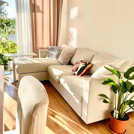 Modern With Garden Free Parking Apartament *