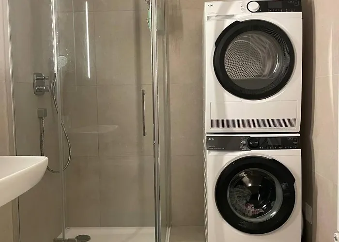 Modern With Garden Free Parking Apartament