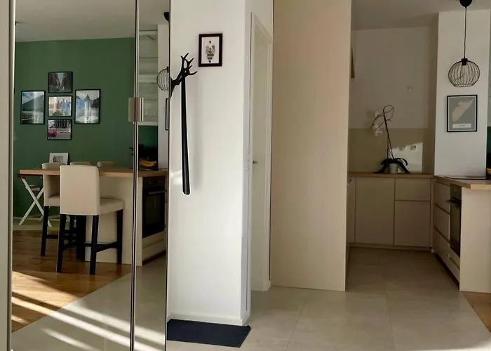 Modern With Garden Free Parking Apartmán *